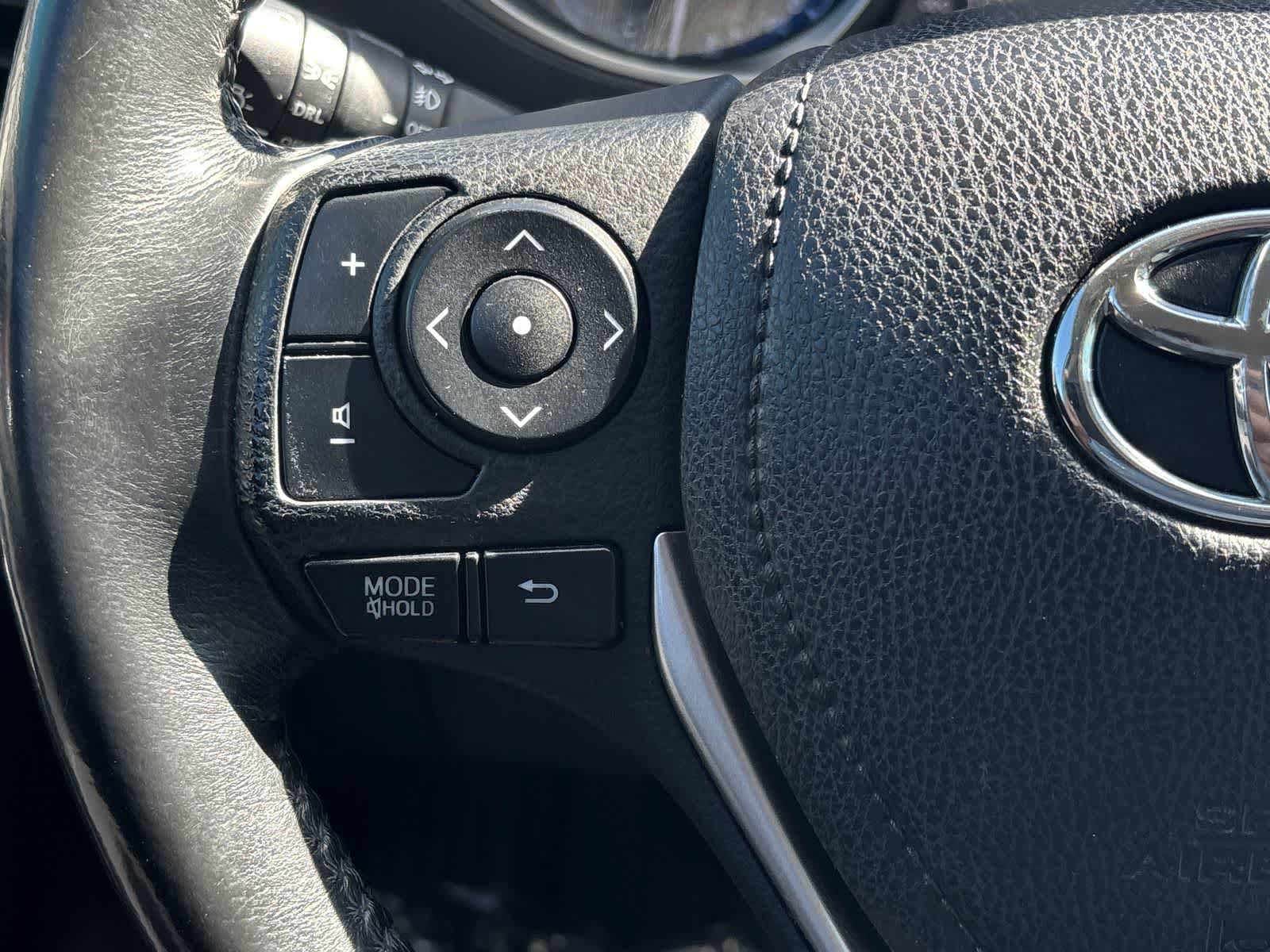 Used 2014 Toyota Corolla S FWD image 14