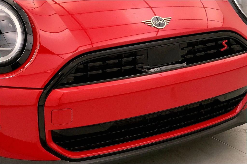 Certified 2025 MINI Cooper S image 29