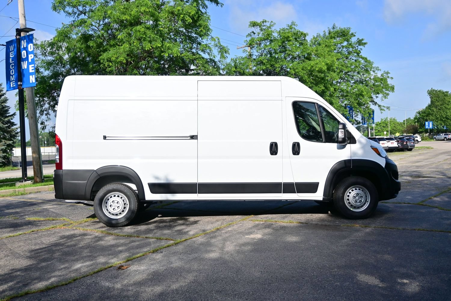 New 2026 RAM ProMaster 3500 w/ Cold Weather Group FWD image 15
