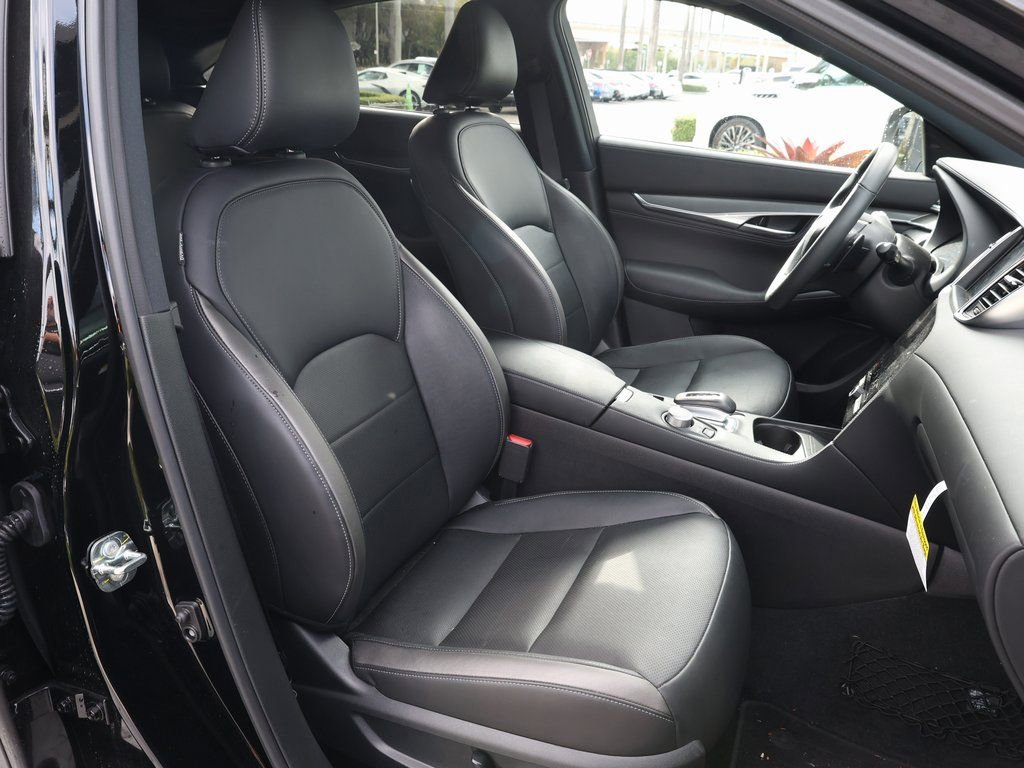 Certified 2025 INFINITI QX55 Luxe w/ Cargo Package image 21