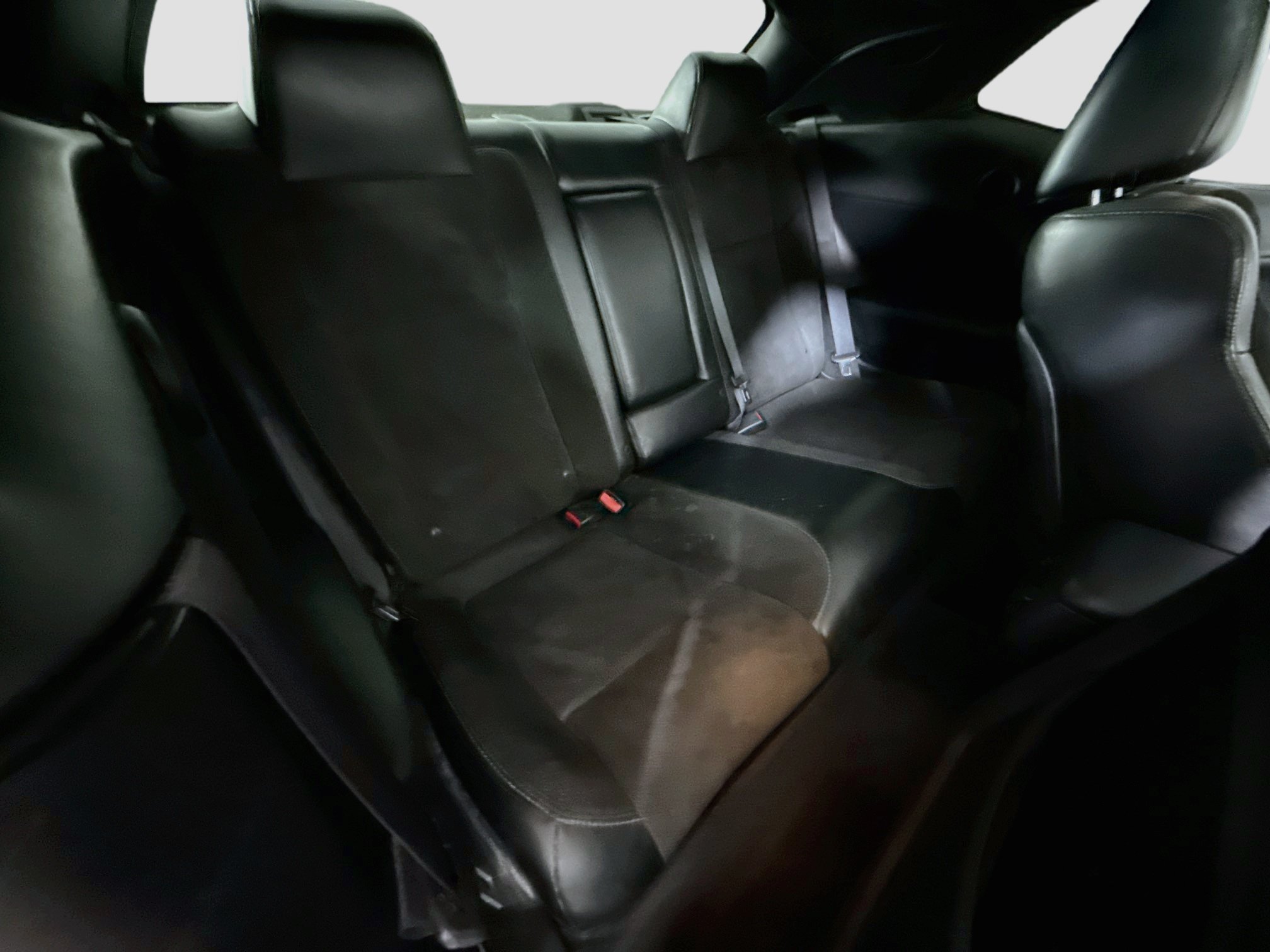 Used 2016 Dodge Challenger R/T Scat Pack w/ Leather Interior Group RWD image 26