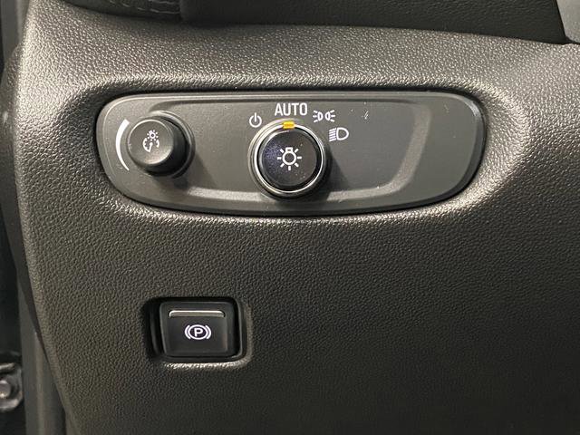 Used 2022 Chevrolet Blazer LT image 23