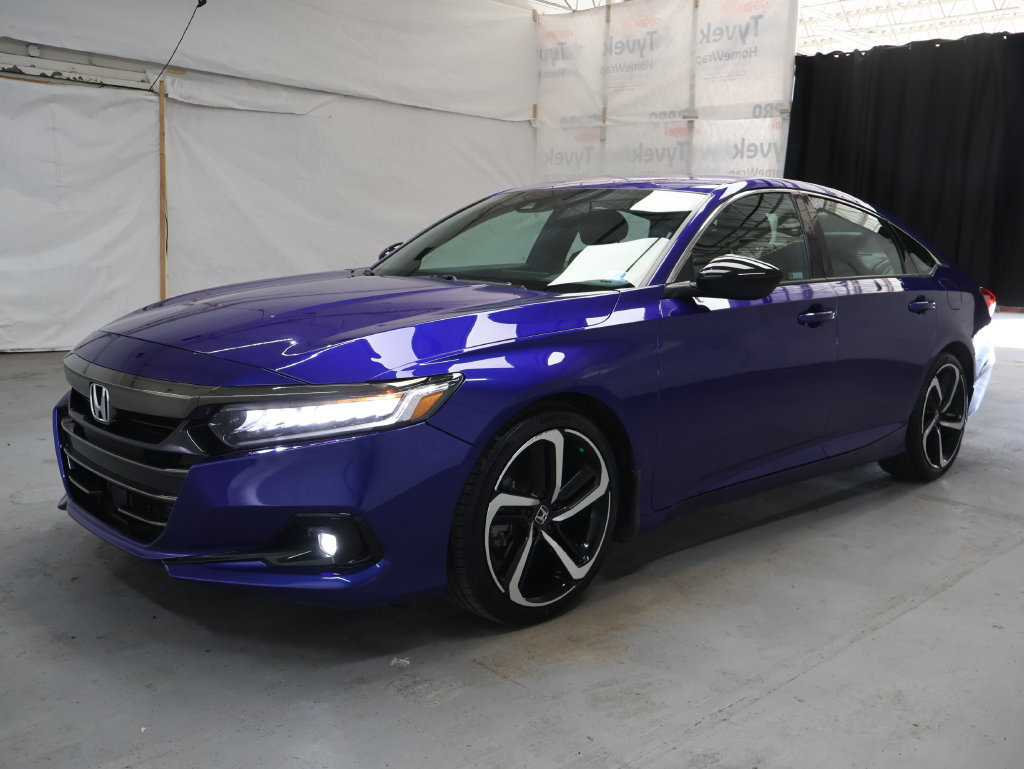 Used 2022 Honda Accord Sport image 3