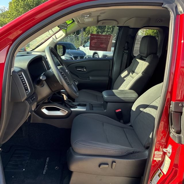 Used 2023 Nissan Frontier SV w/ Tow Package AWD/4WD image 12