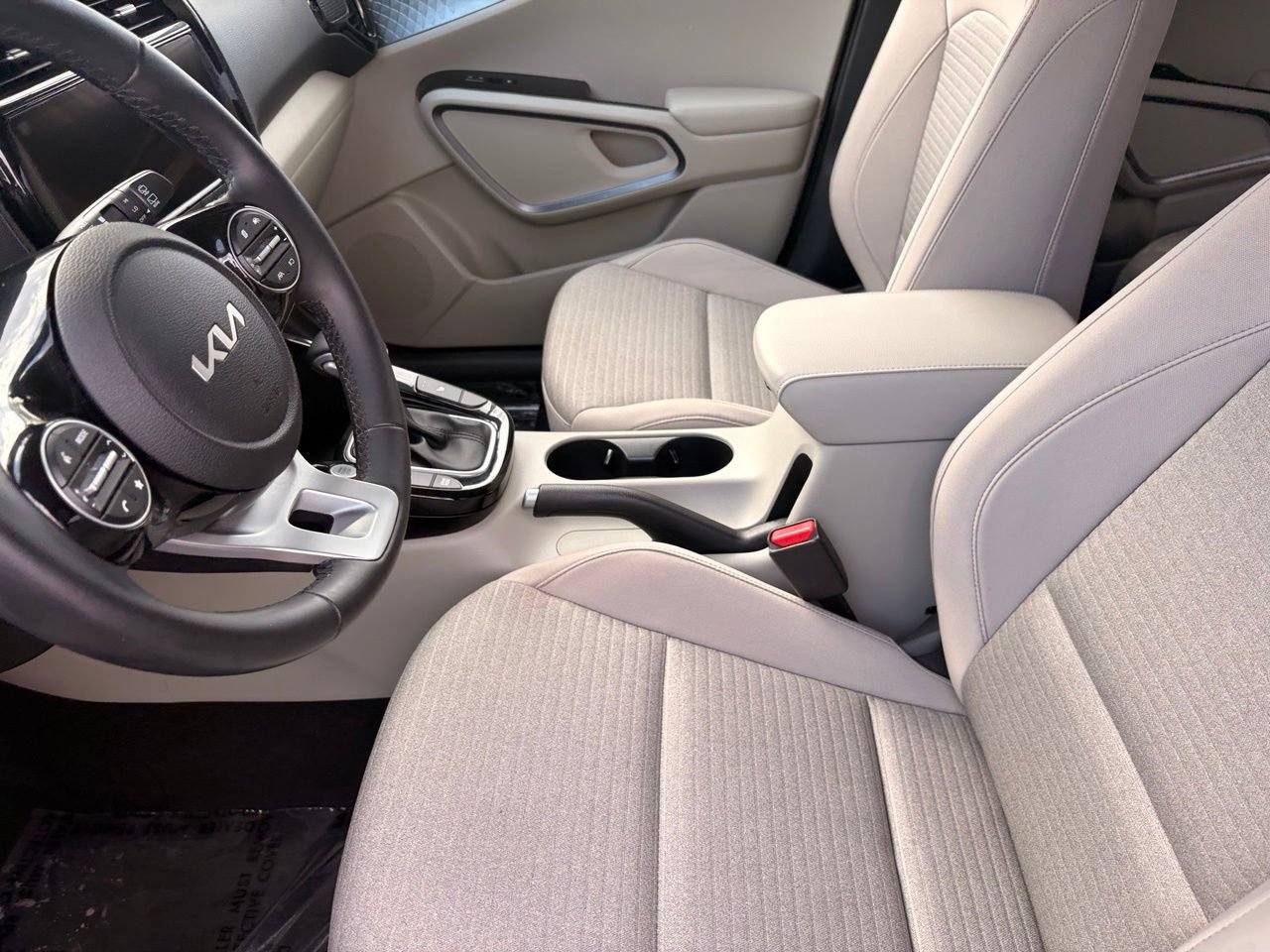 Used 2023 Kia Soul EX FWD image 18