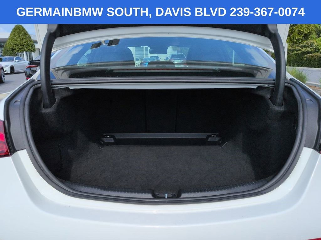 Used 2022 Mercedes-Benz C 300 Sedan image 14