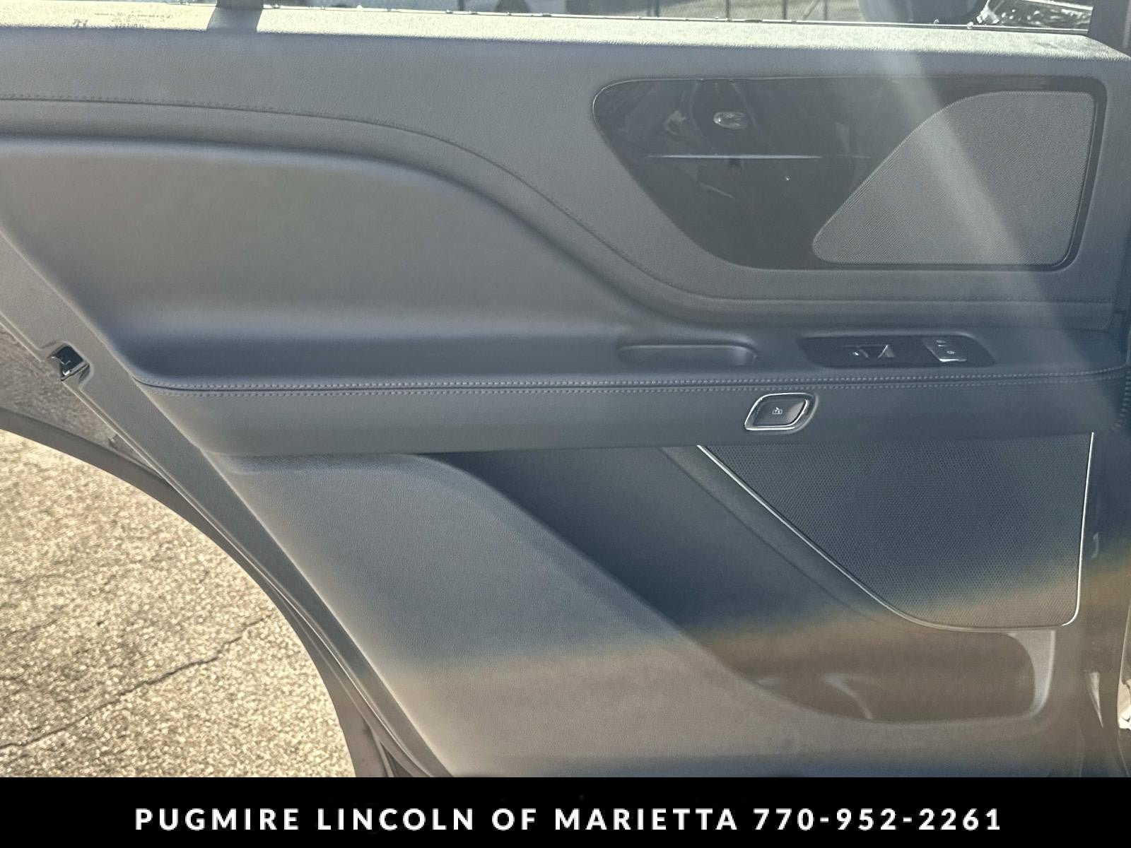 New 2026 Lincoln Aviator 2WD image 22