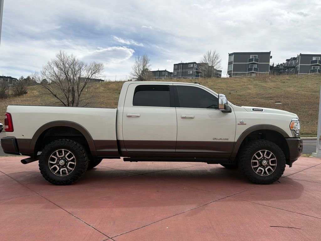 Used 2024 RAM 3500 Limited image 8