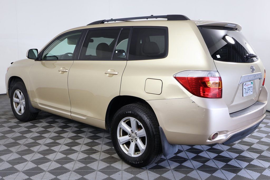 Used 2010 Toyota Highlander SE image 6