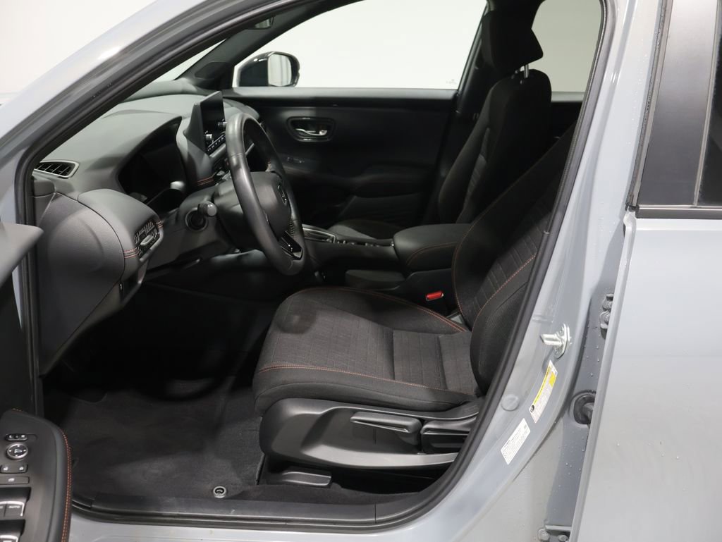 Used 2024 Honda HR-V Sport image 10