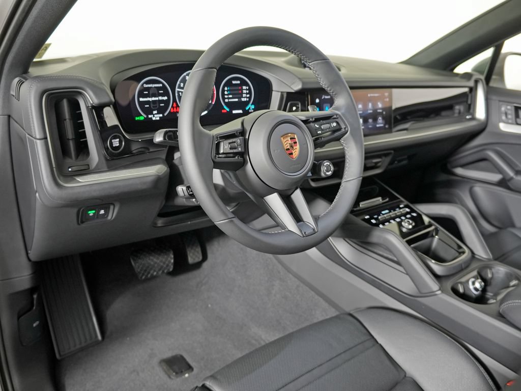 New 2026 Porsche Cayenne Coupe AWD/4WD image 4