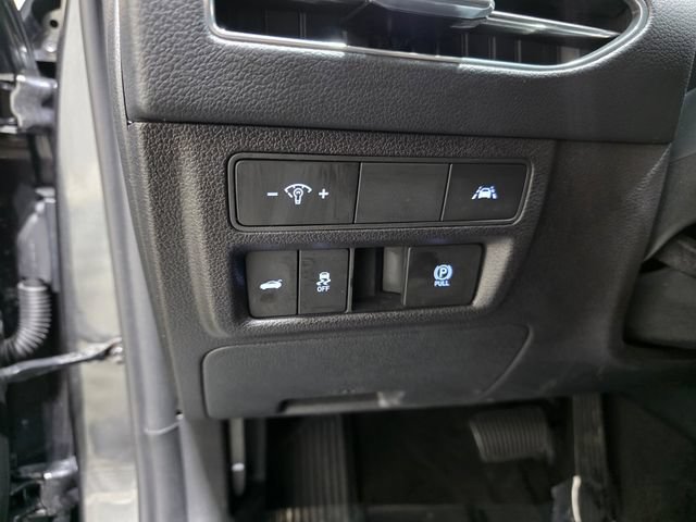 Used 2023 Hyundai Sonata SEL w/ Convenience Package FWD image 18