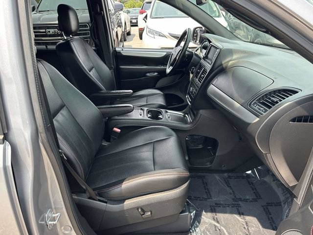 Used 2018 Dodge Grand Caravan GT FWD image 19