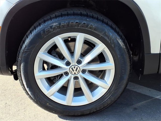 Used 2017 Volkswagen Tiguan Wolfsburg Edition image 7