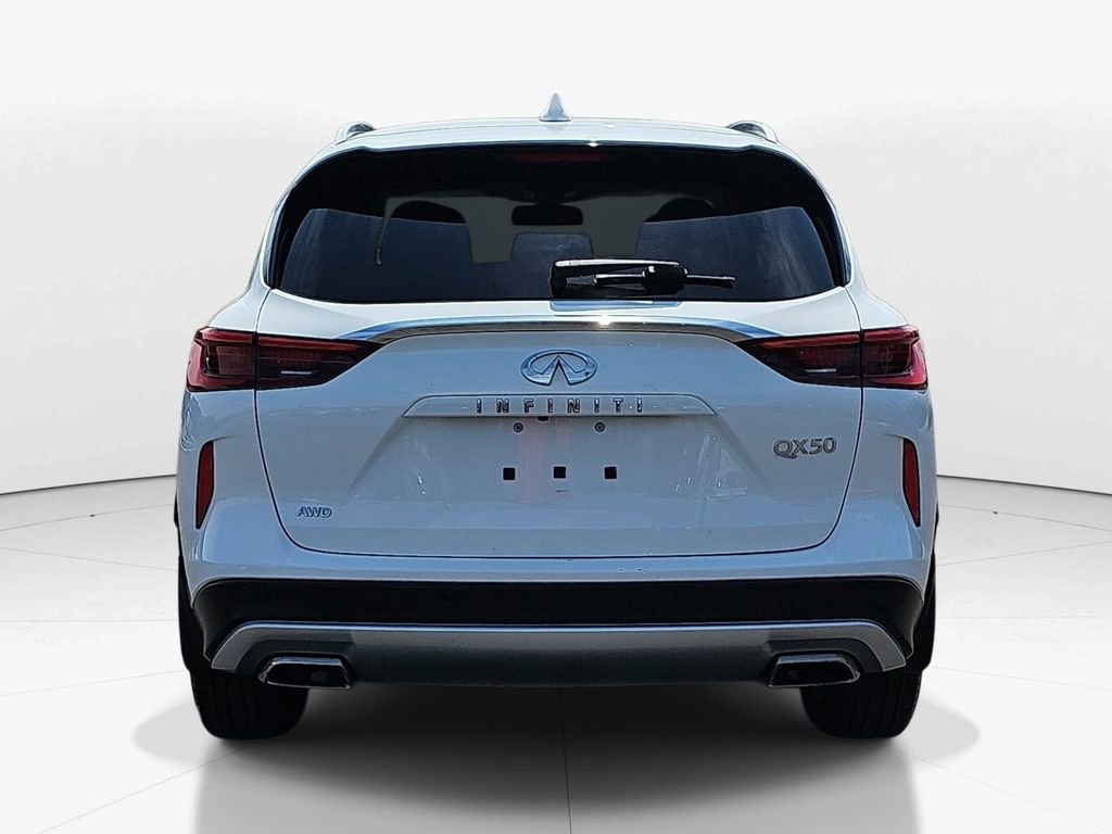 Used 2021 INFINITI QX50 Luxe AWD/4WD image 6