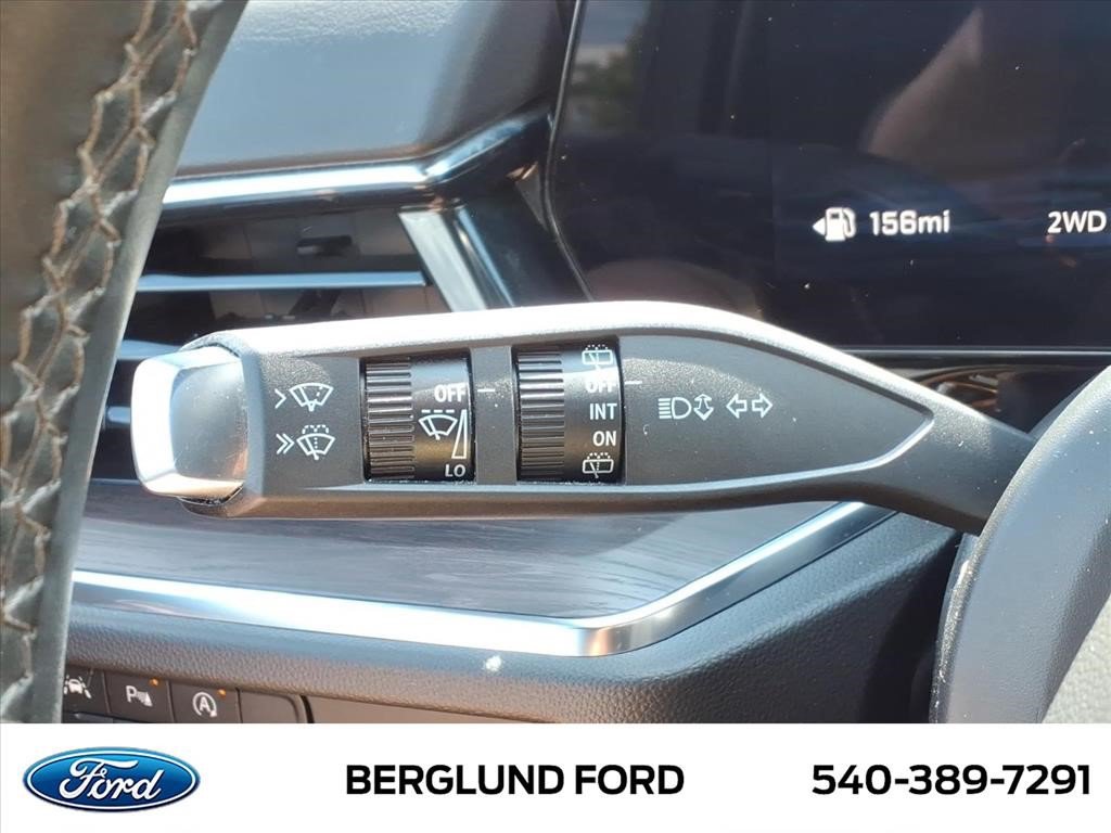 Used 2025 Chevrolet Tahoe LT AWD/4WD image 35