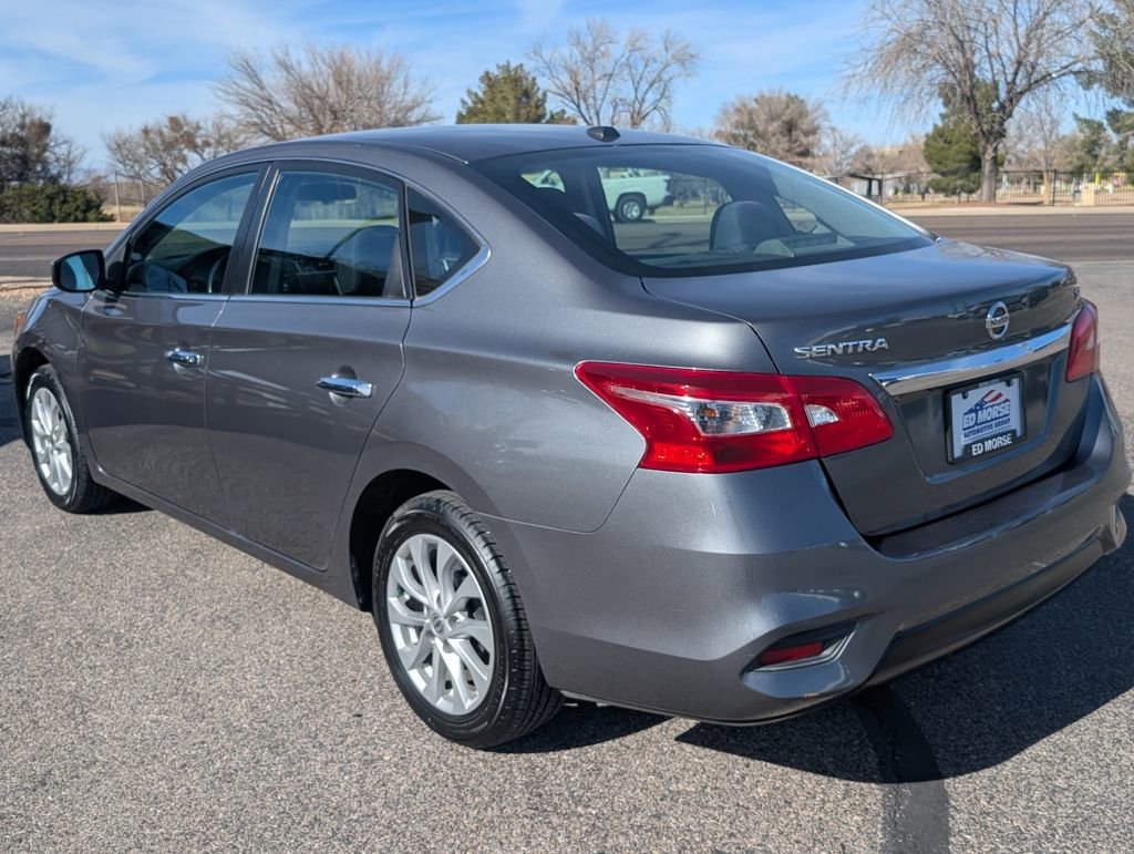 Used 2019 Nissan Sentra SV image 3
