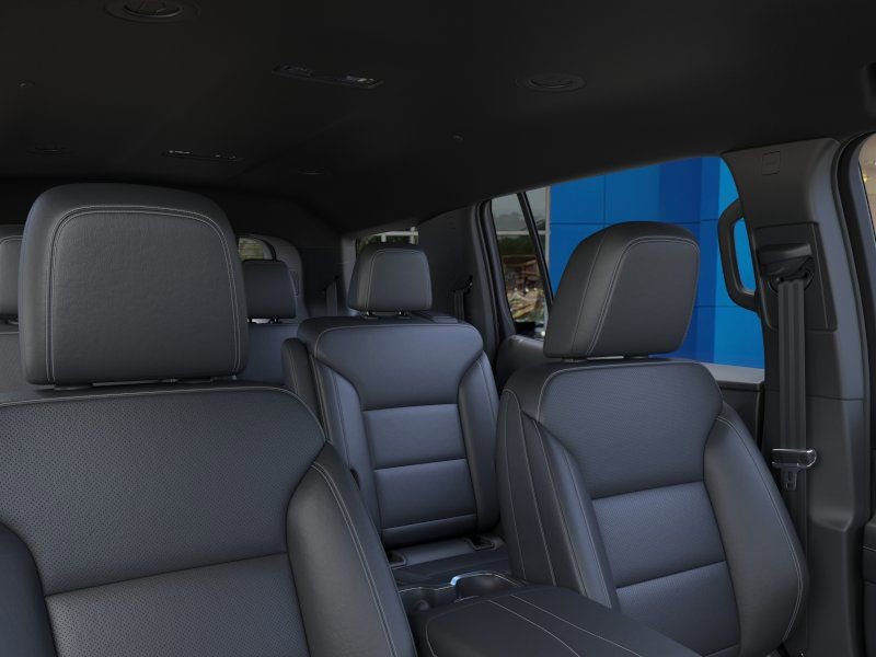 New 2026 Chevrolet Traverse LT w/ Midnight/Sport Edition FWD image 24