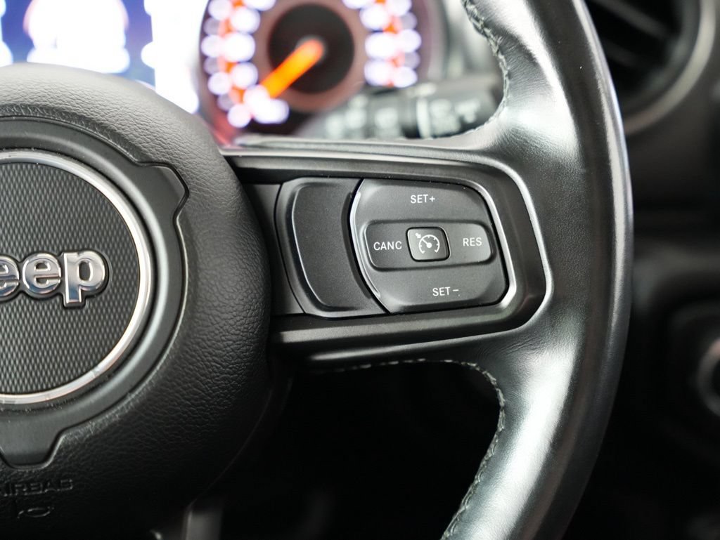 Used 2021 Jeep Wrangler Sport AWD/4WD image 13