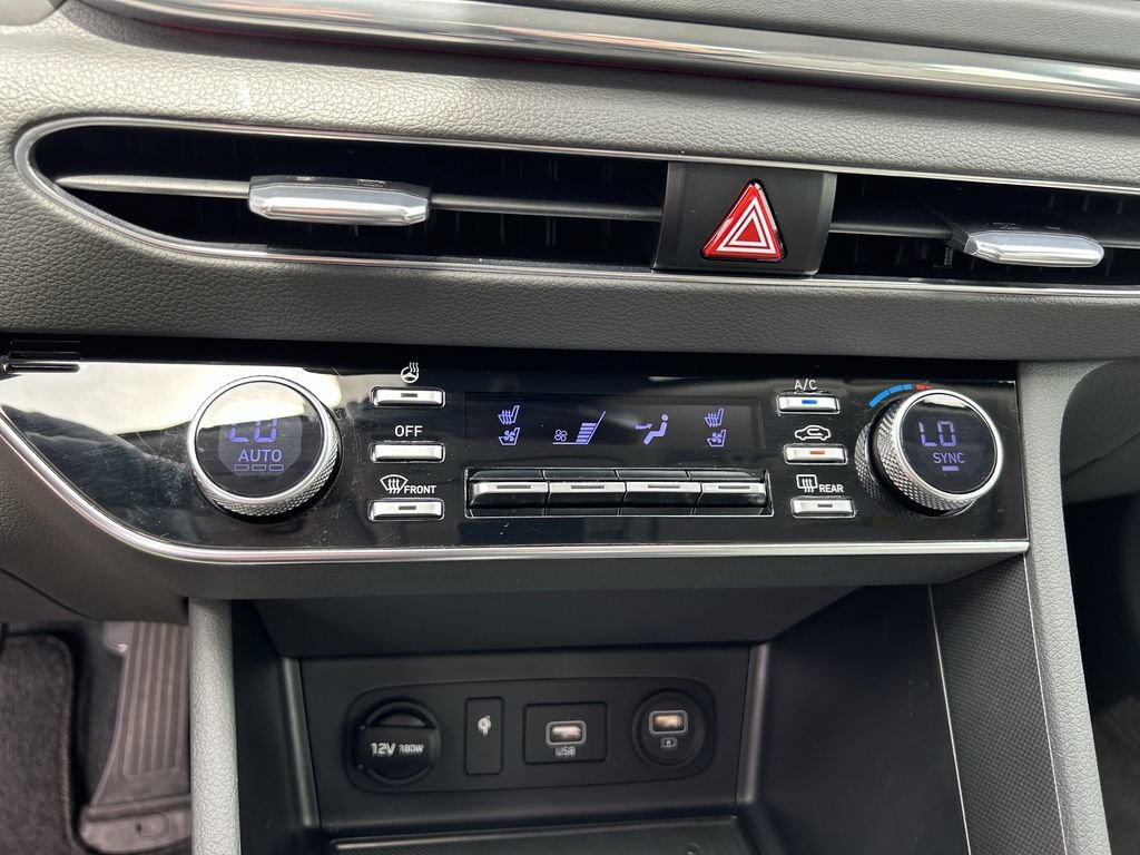 Used 2020 Hyundai Sonata Limited FWD image 28