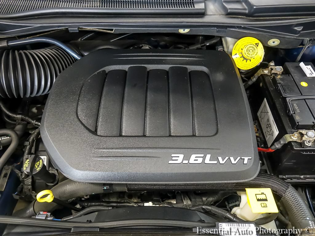 Used 2017 Dodge Grand Caravan SE FWD image 22