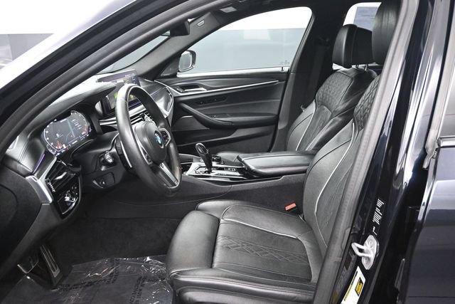 Used 2021 BMW M550i xDrive w/ Dynamic Handling Package AWD/4WD image 6