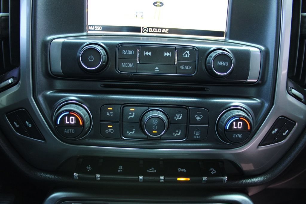 Used 2018 Chevrolet Silverado 1500 LT w/ All Star Edition AWD/4WD image 18