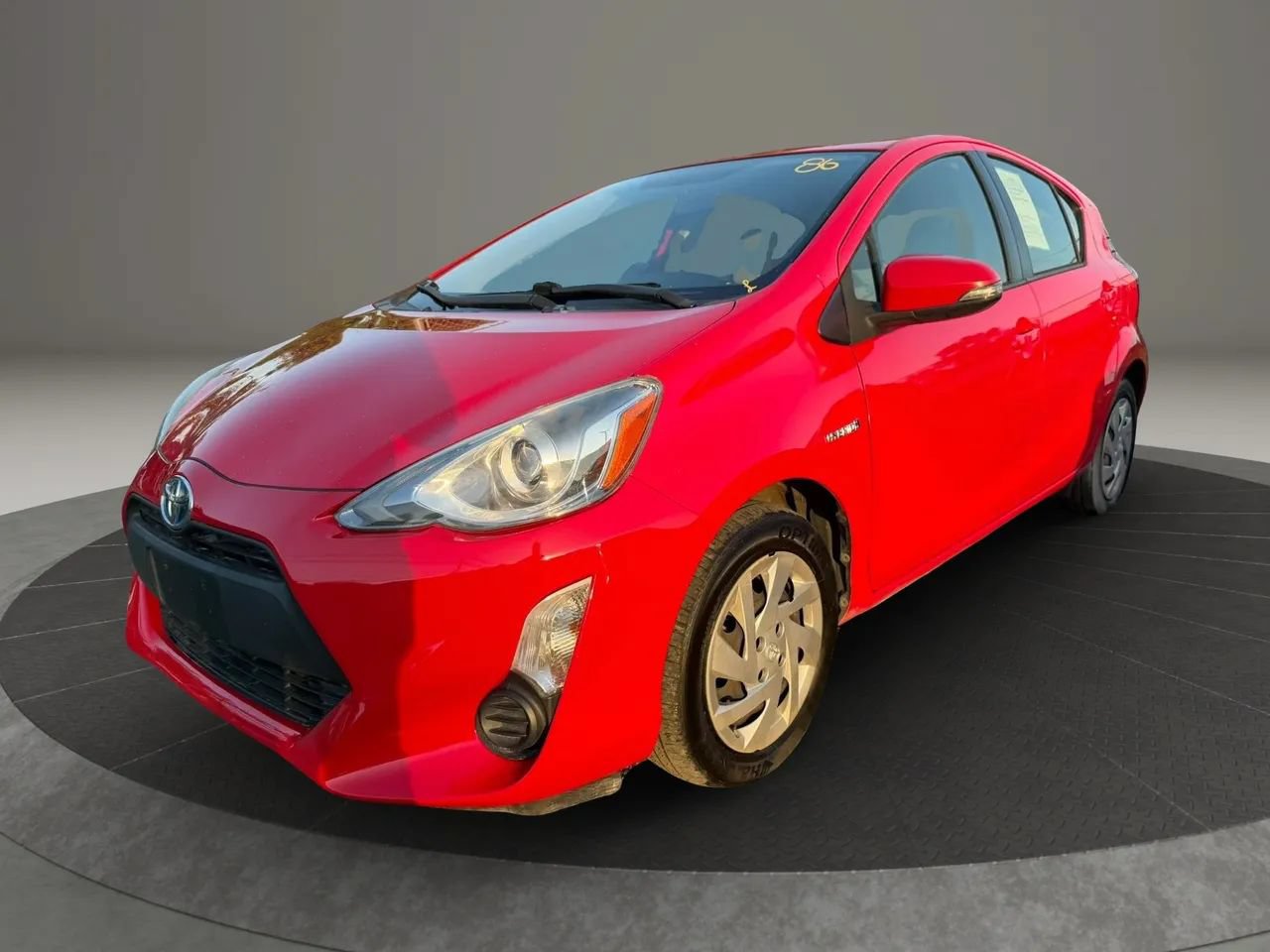 Used 2015 Toyota Prius C One FWD image 1
