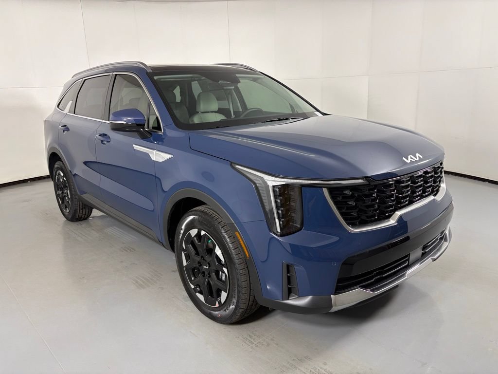 New 2026 Kia Sorento S w/ S Panoramic Sunroof Package FWD image 2