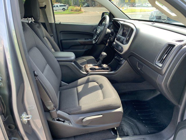 Used 2020 GMC Canyon SLE w/ Elevation Edition AWD/4WD image 18