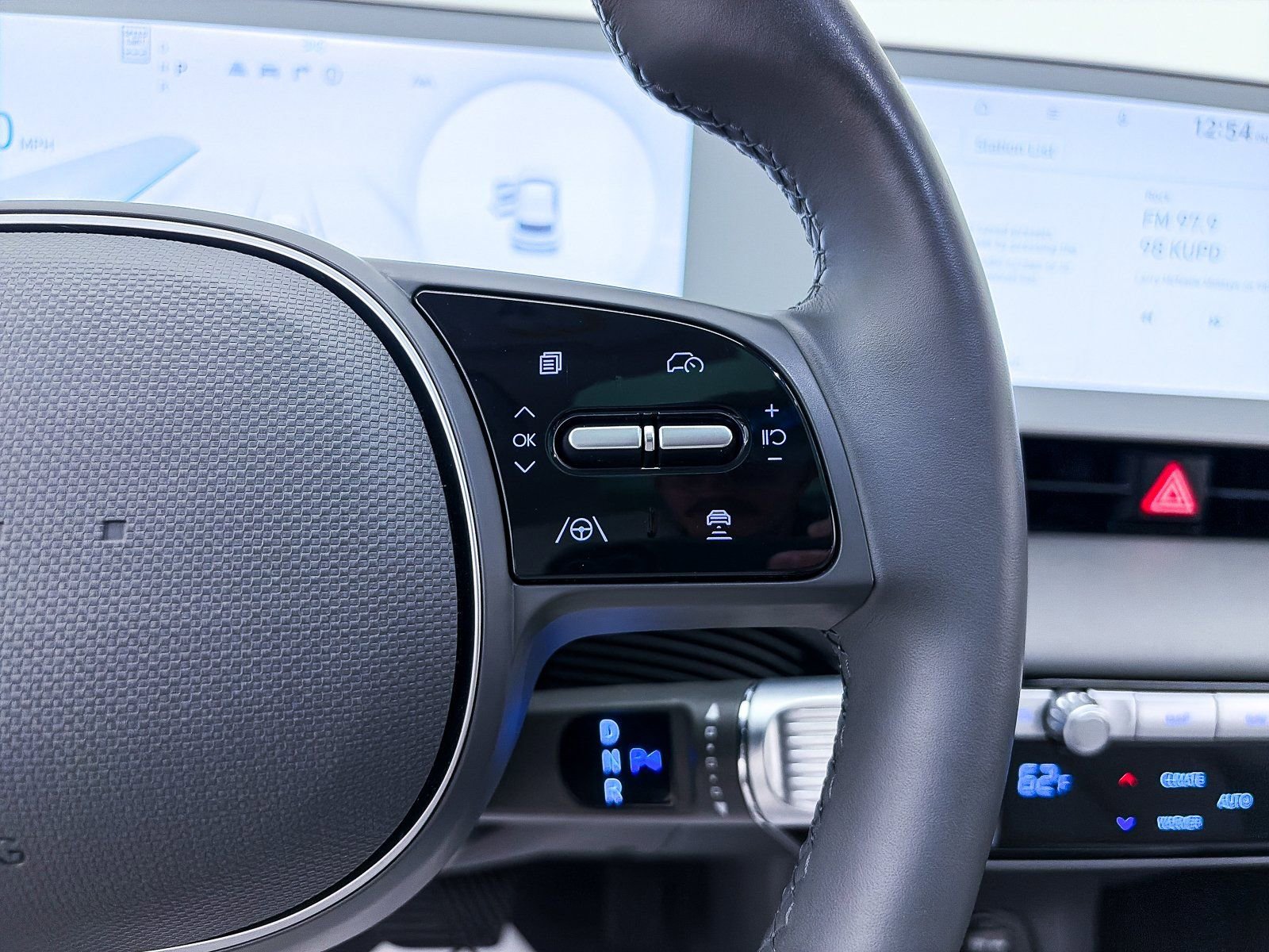 Used 2023 Hyundai Ioniq 5 Limited image 31