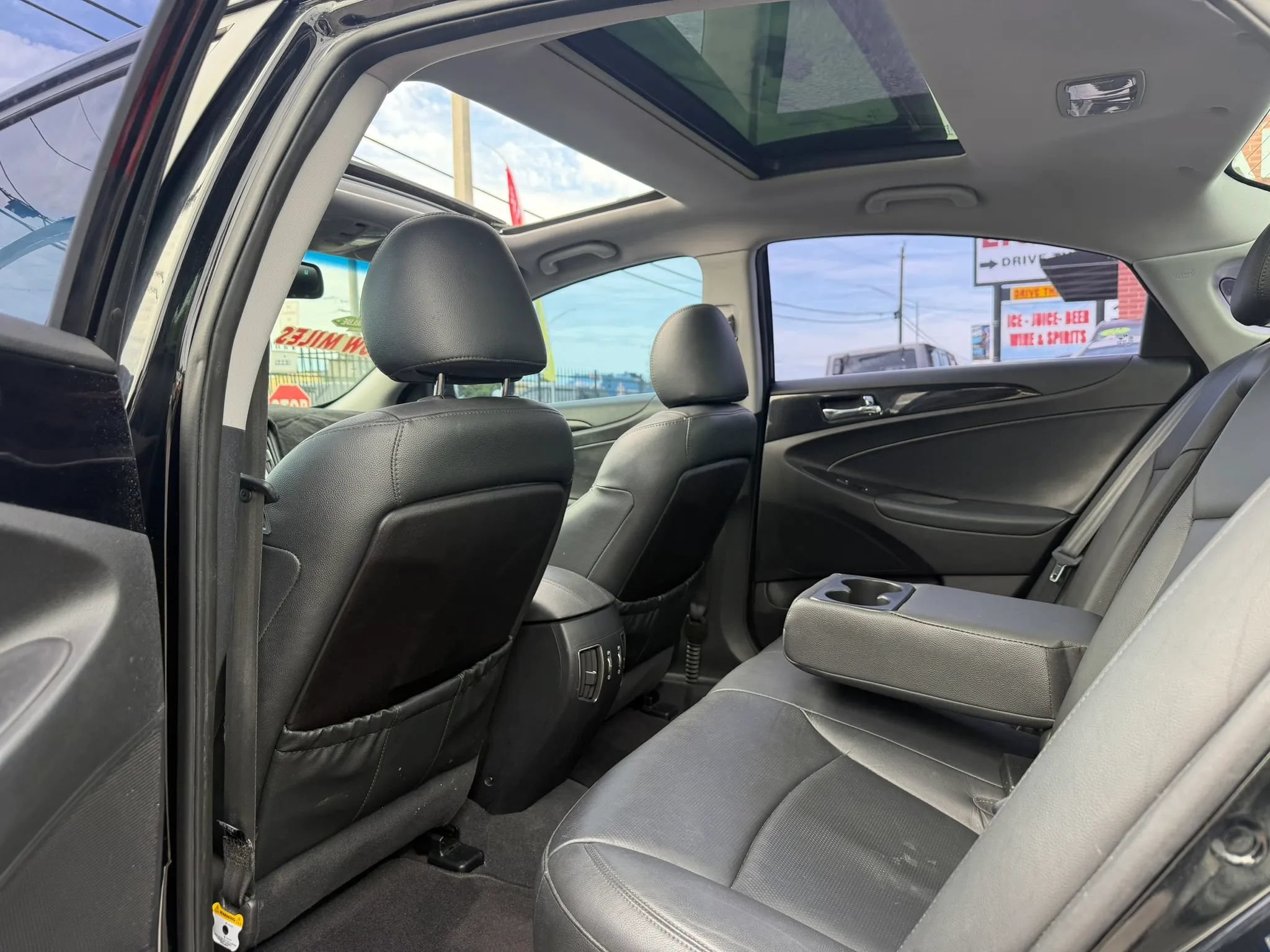 Used 2012 Hyundai Sonata Limited FWD image 14