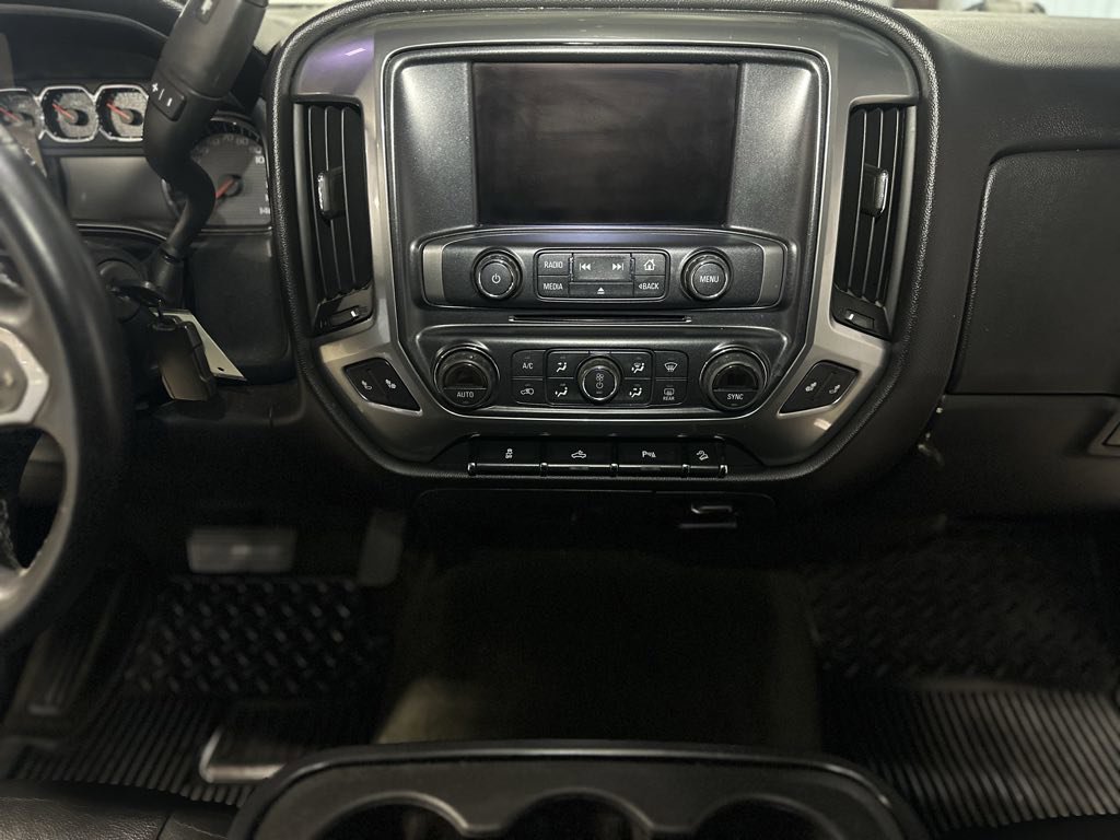 Used 2015 Chevrolet Silverado 1500 LT w/ Custom Sport Edition image 30