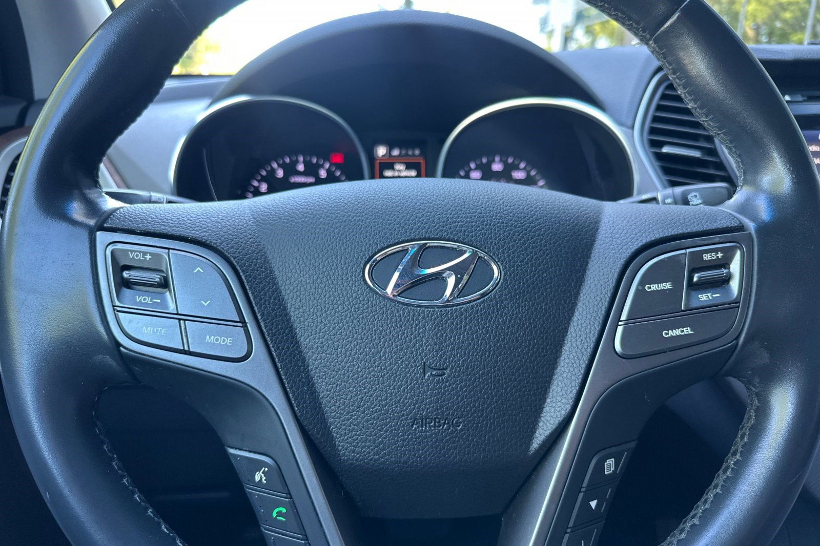 Used 2018 Hyundai Santa Fe SE w/ SE Premium Package 02 image 27