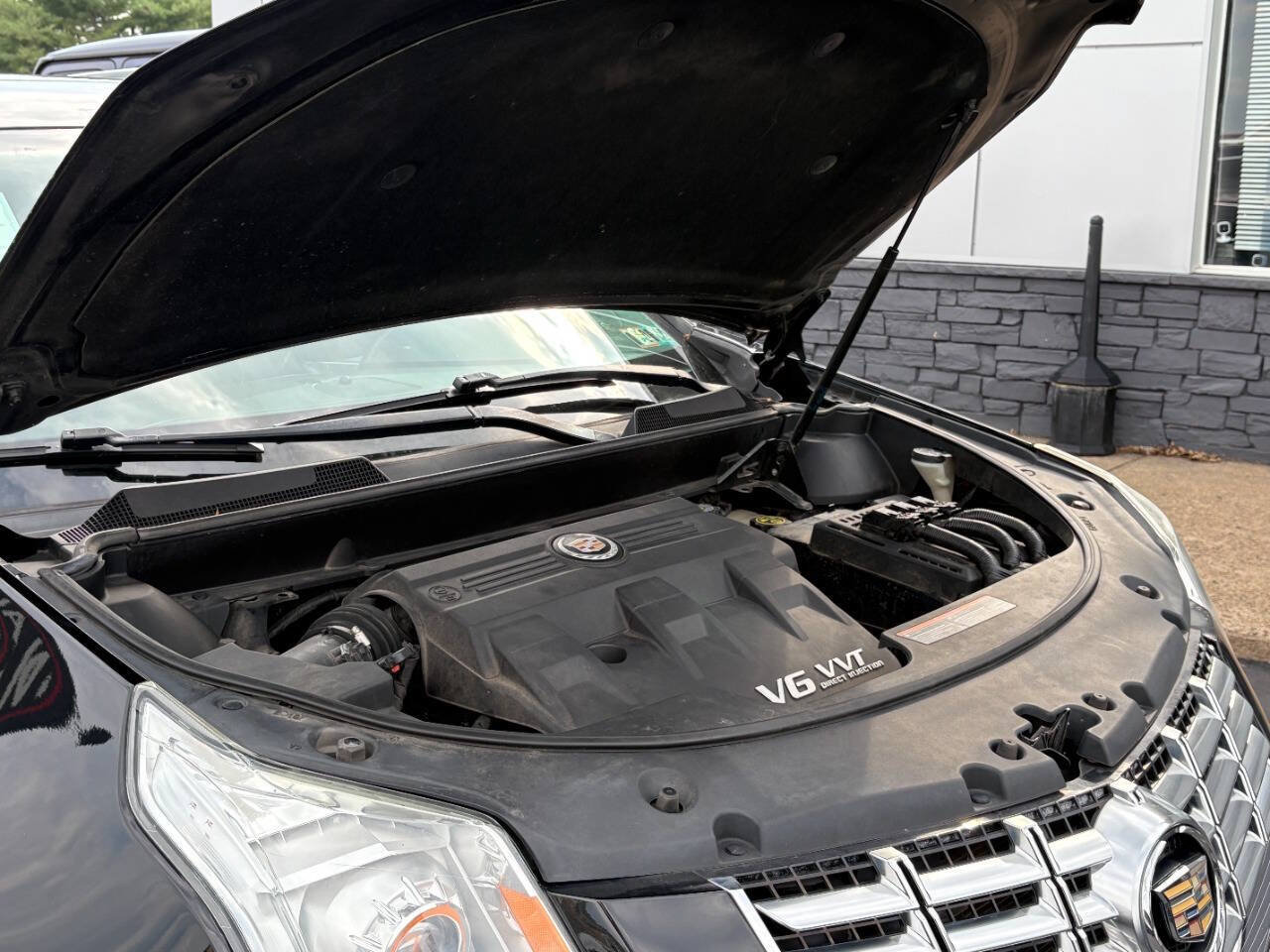 Used 2014 Cadillac SRX Luxury FWD image 19