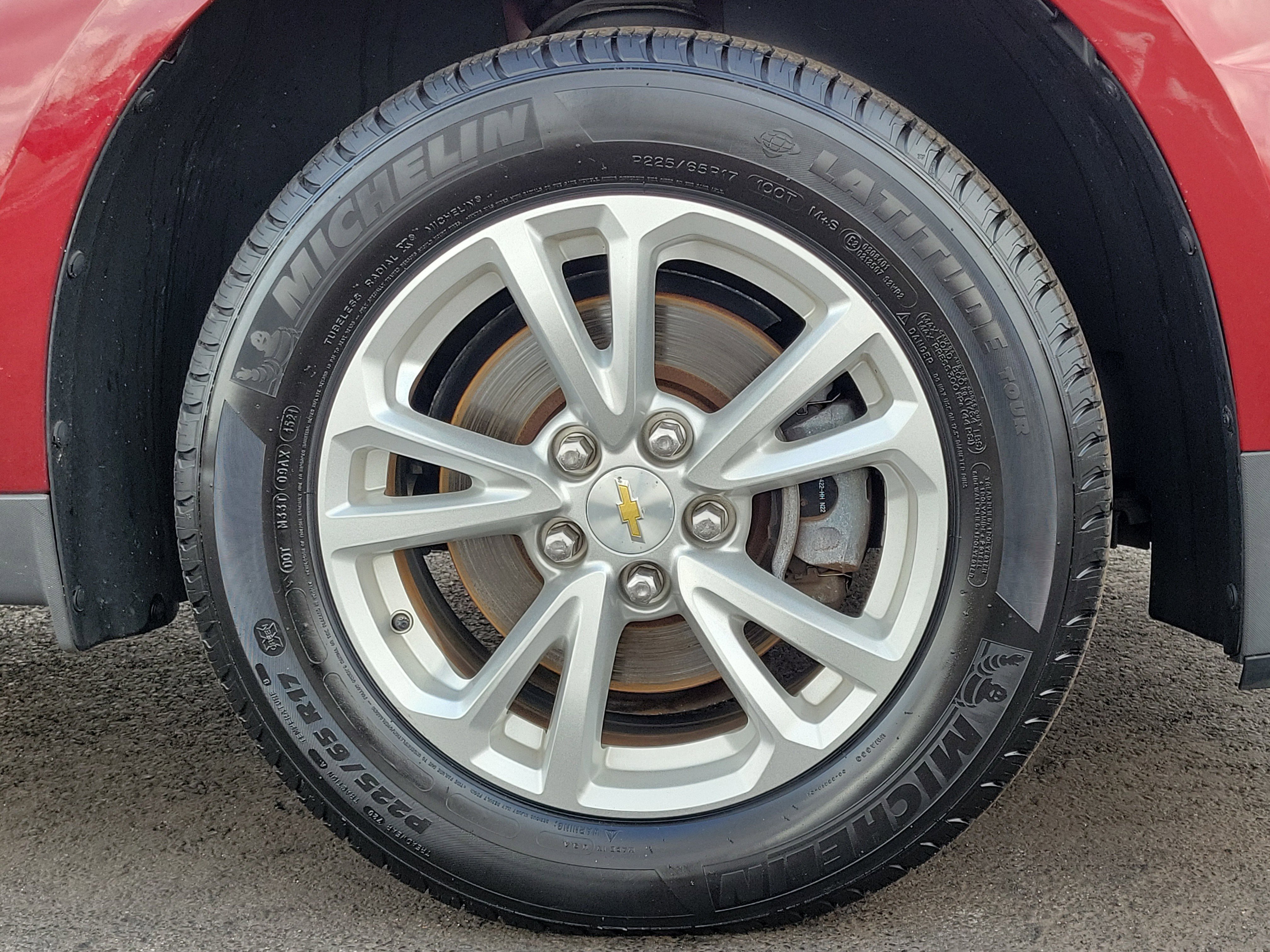 Used 2017 Chevrolet Equinox LT image 5