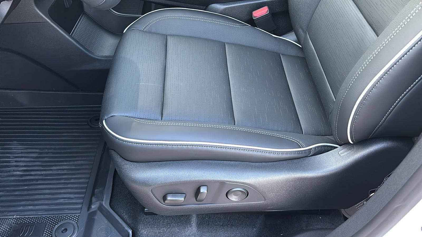 New 2026 Buick Enclave Sport Touring w/ Power Package image 23