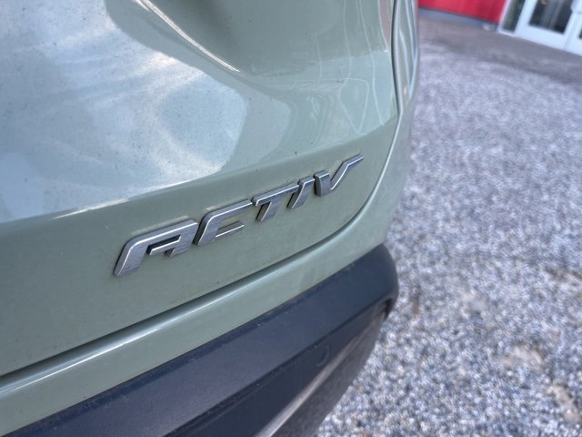 Used 2024 Chevrolet Trax ACTIV w/ Driver Confidence Package image 27