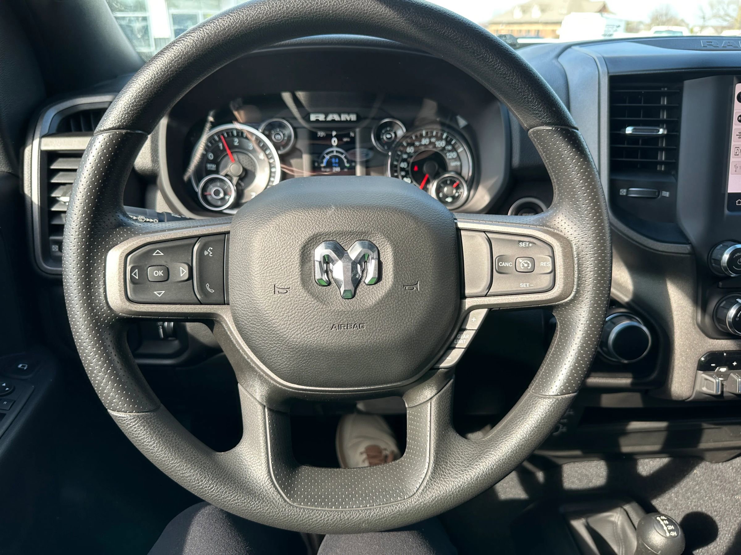 Used 2023 RAM 3500 Tradesman image 20