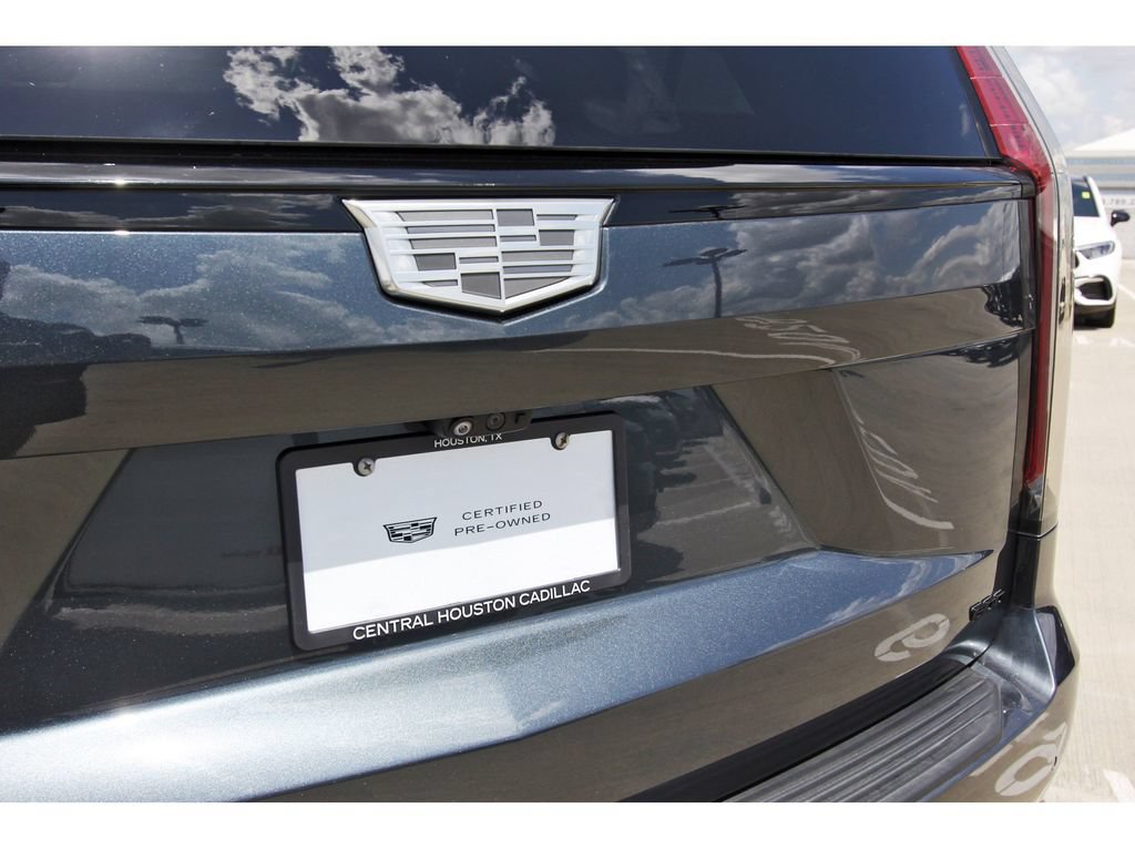 Used 2021 Cadillac Escalade Sport Platinum AWD/4WD image 31