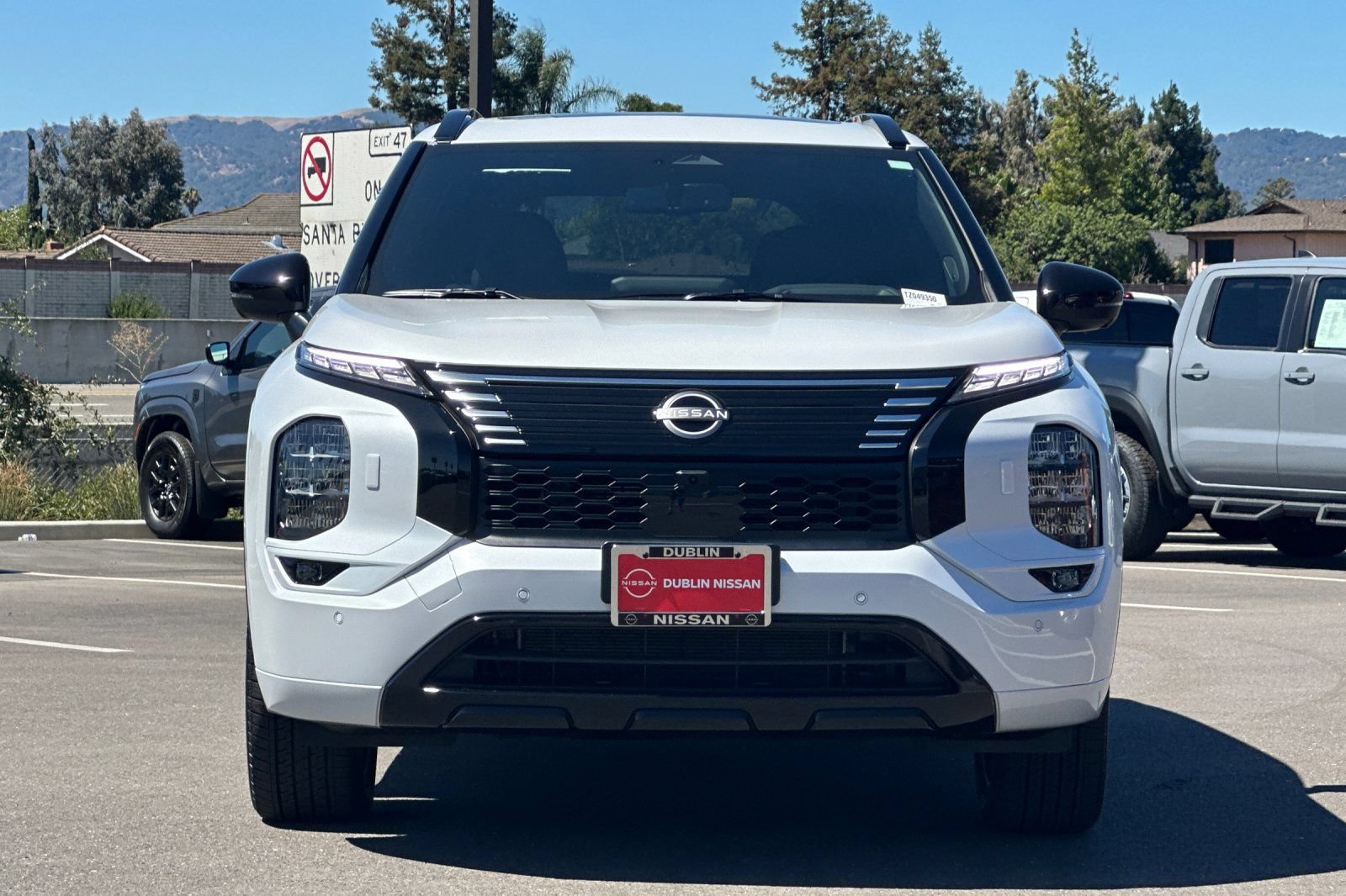 New 2026 Nissan Rogue Platinum AWD/4WD image 9