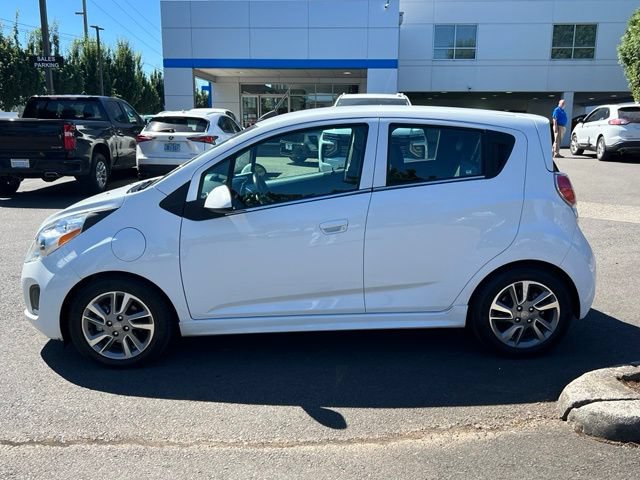Used 2015 Chevrolet Spark LT FWD image 4