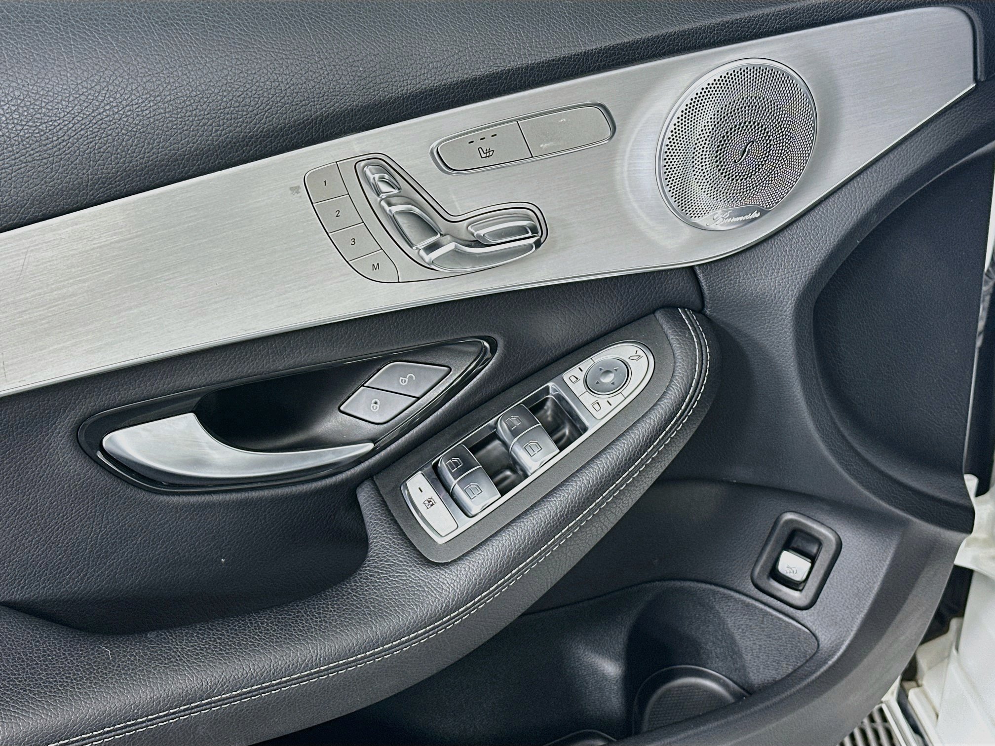Used 2021 Mercedes-Benz C 300 Sedan image 15
