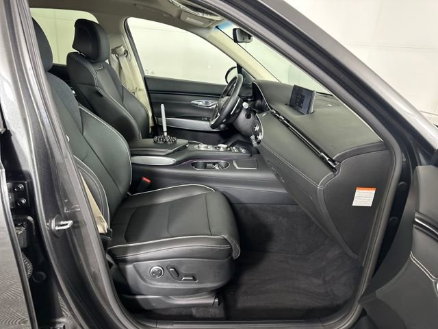 Used 2024 Genesis Electrified GV70 Advanced image 28