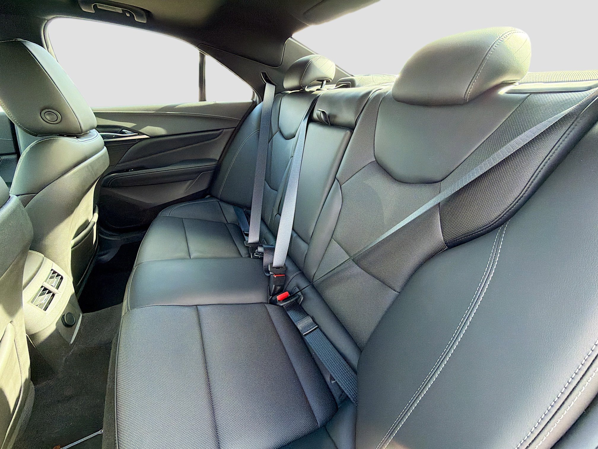 Used 2022 Cadillac CT4 Premium Luxury w/ Technology Package image 20