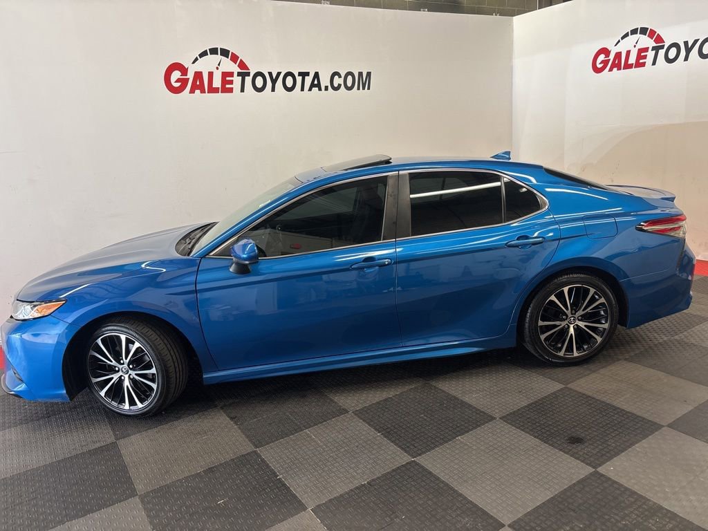 Used 2019 Toyota Camry SE FWD image 9