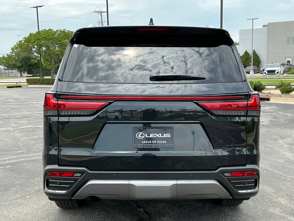 New 2026 Lexus LX 600 4WD w/ Accessory Package (2T) image 4