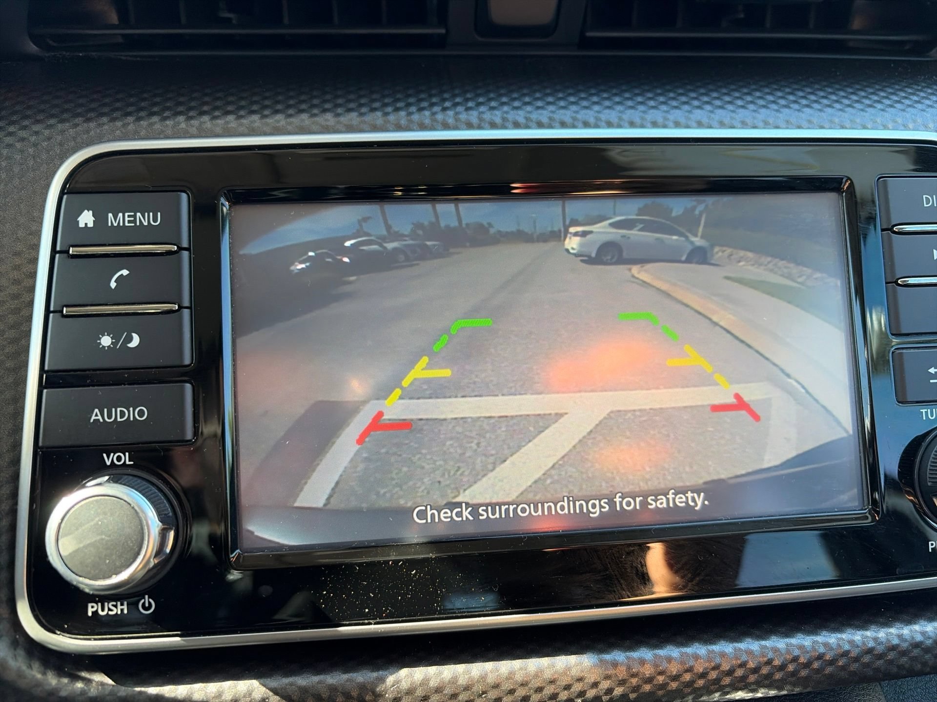 Used 2020 Nissan Kicks S FWD image 29