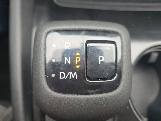 Certified 2023 Nissan Rogue SV FWD image 22