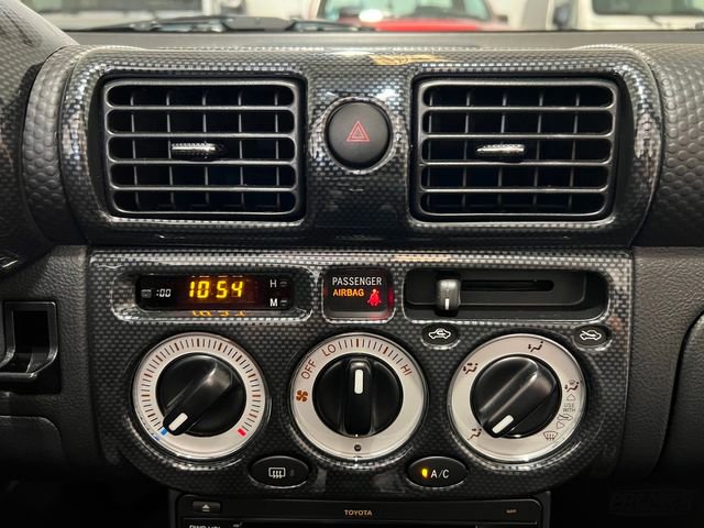 Used 2003 Toyota MR2 Spyder image 57